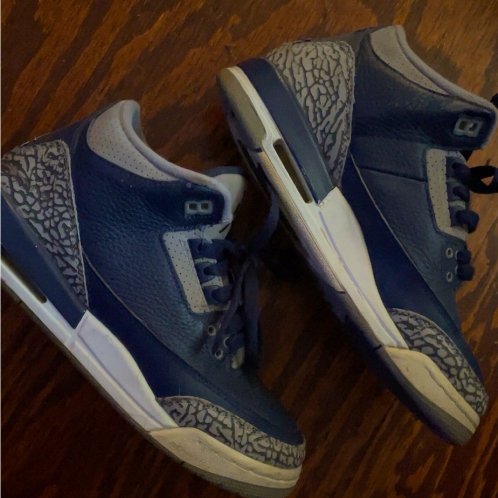 GEORGETOWN 3s